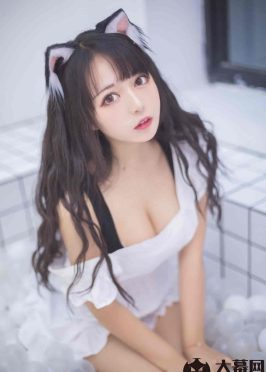 国内动漫博主@黑猫猫OvO 写真合集【31套/6.6G】